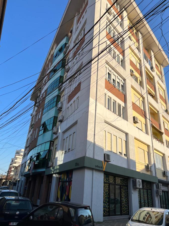 City Center Apartment In Shkoder Exterior photo